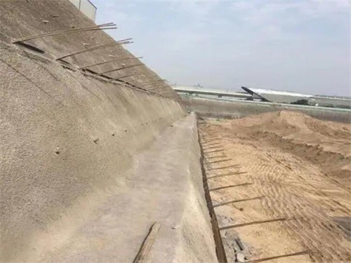 和顺河道边坡加固